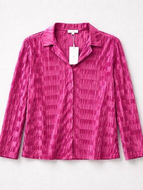 Button-Down Textured Shirt in Fuchsia Pink